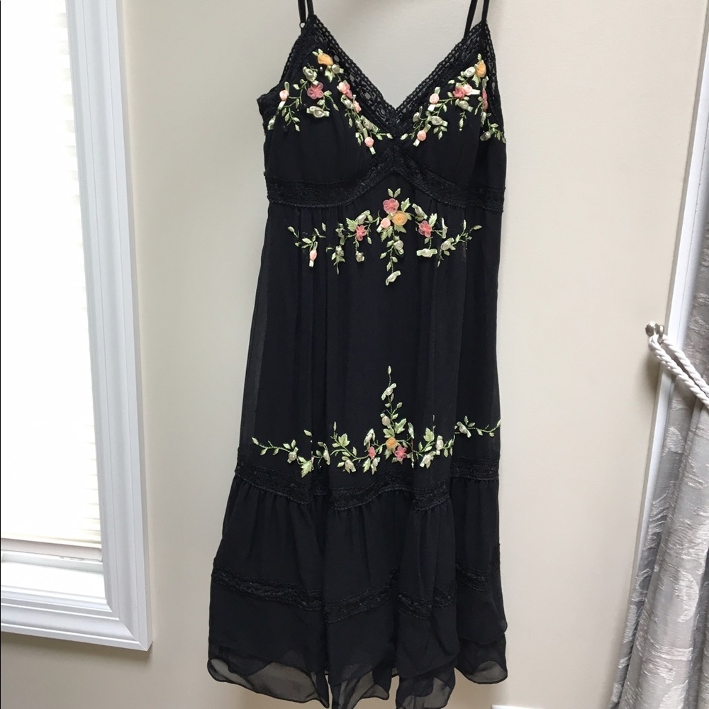 Sue Wong Elegant and unique black dress