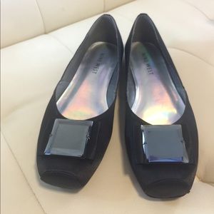 NWT NINE WEST Bejeweledoh Black Satin