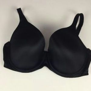 Black t-shirt bra by the brand Dreamfit.