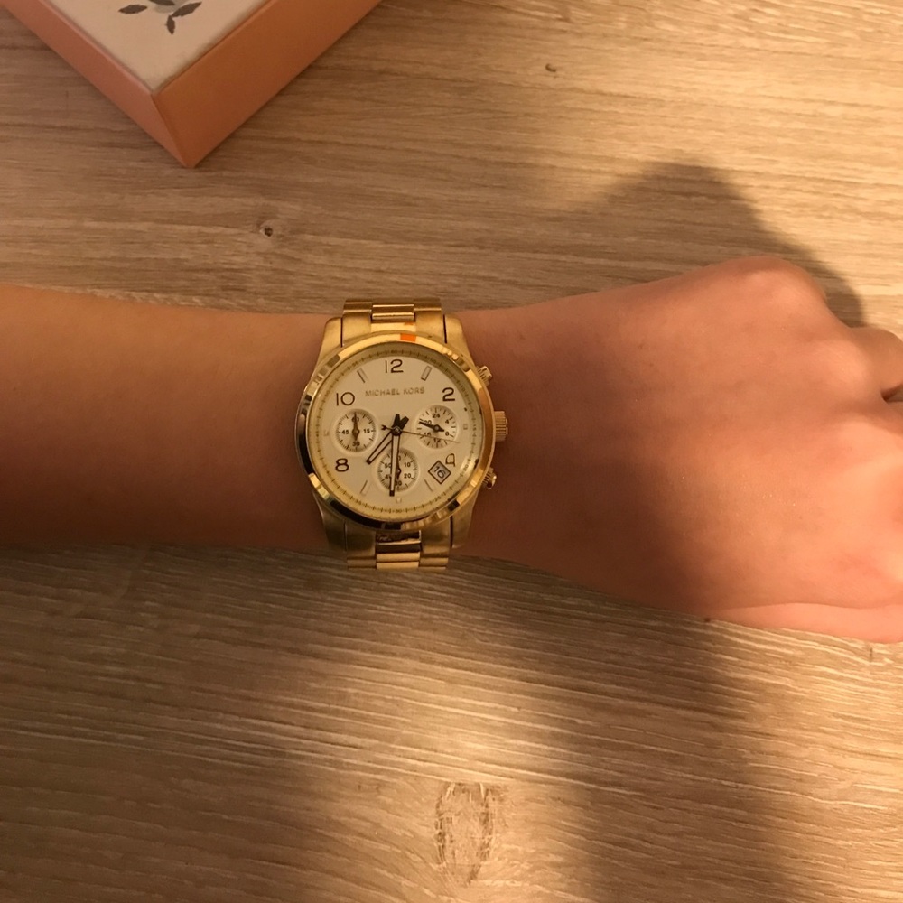 Gold Michael Kors watch⭐️❤️2019❤️⭐️