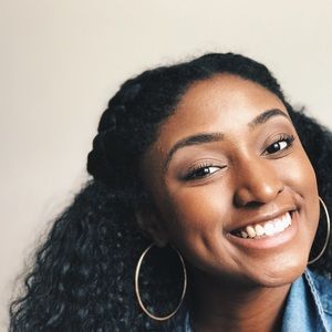 Meet your Posher, Madelyn