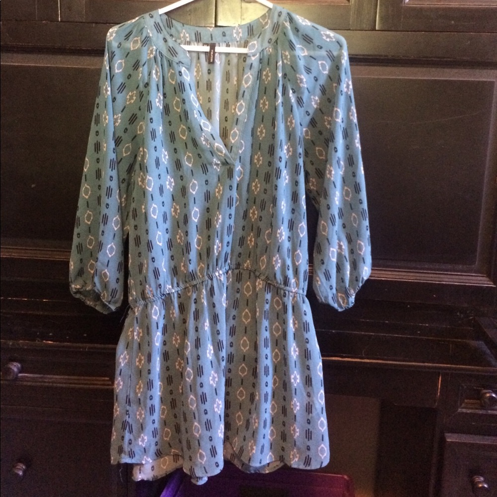 Maurice 3/4 length sleeve, elastic waist top