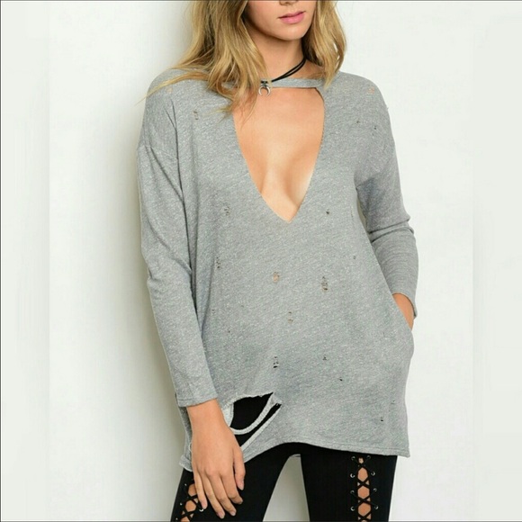 livingpink Tops - 💛DISTRESSED LIGHT-WEIGHT DEEP V TOP