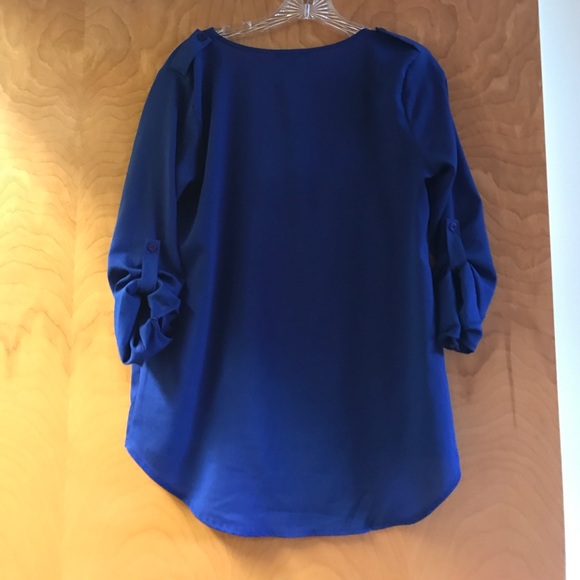 Royal blue top! - Picture 2 of 2