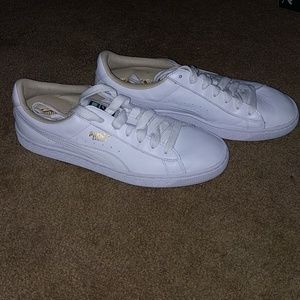 Size 9.5 Puma Basket sneakers WORN ONCE