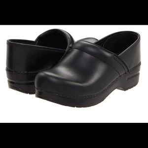 Black Dansko XP shoes size 38