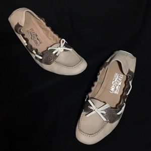 Salvatore Ferragamo size 9 flex sole Boat shoes