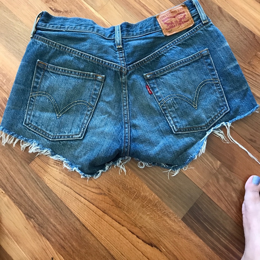 Levi jean shorts