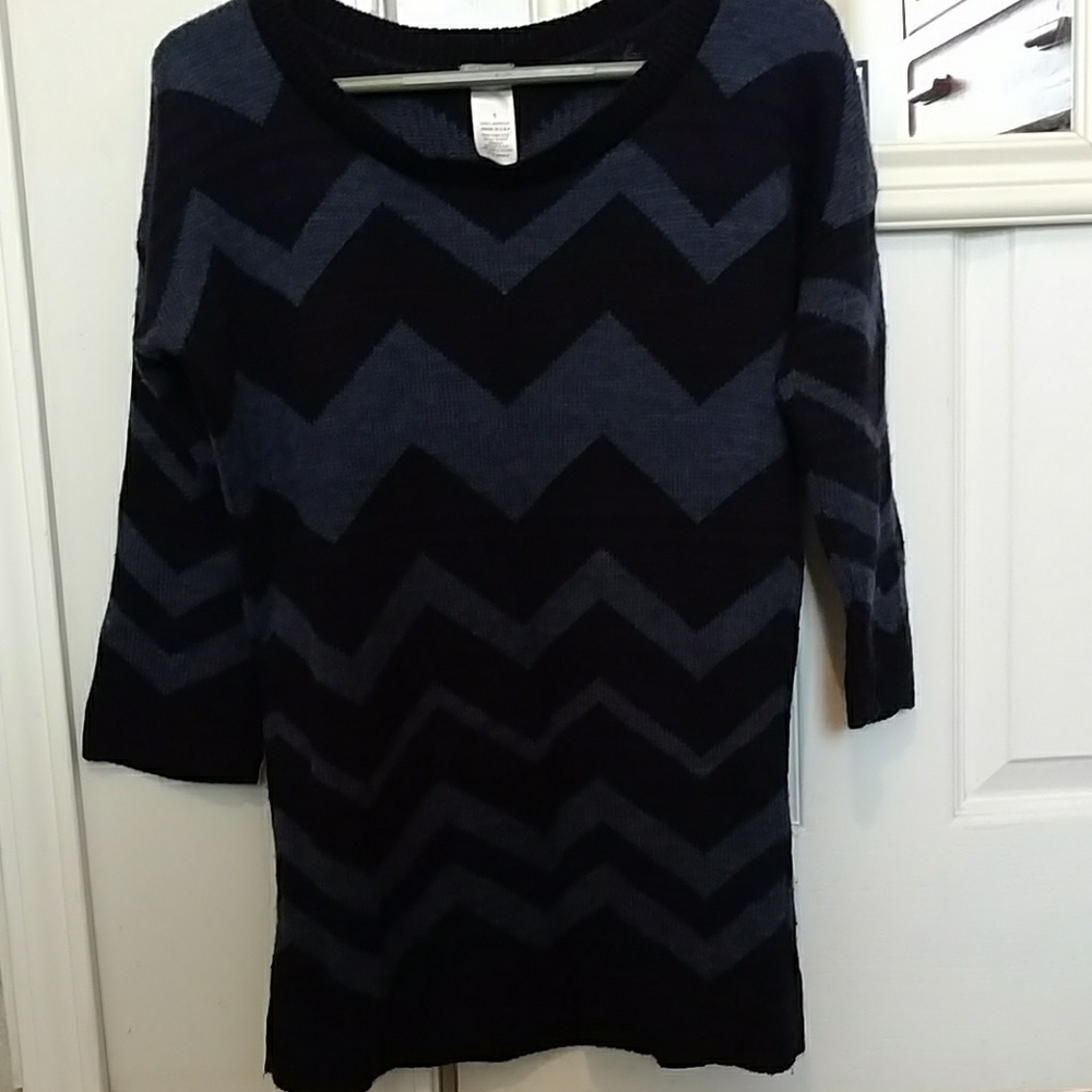 Charlotte Russe sweater - Picture 1 of 2