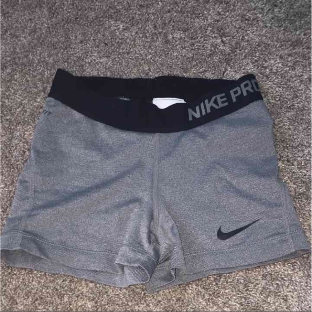 X-Small gray Nike Pros!!