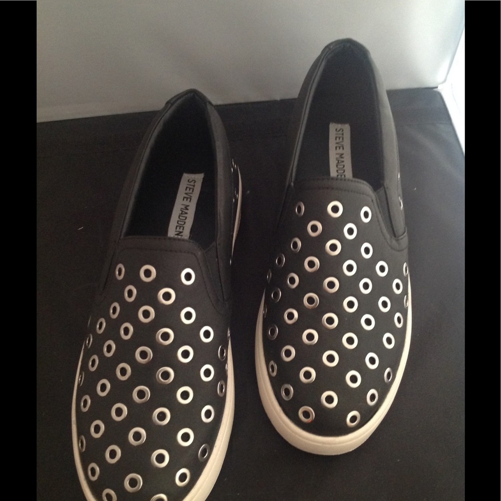 Black Steve Madden sneakers