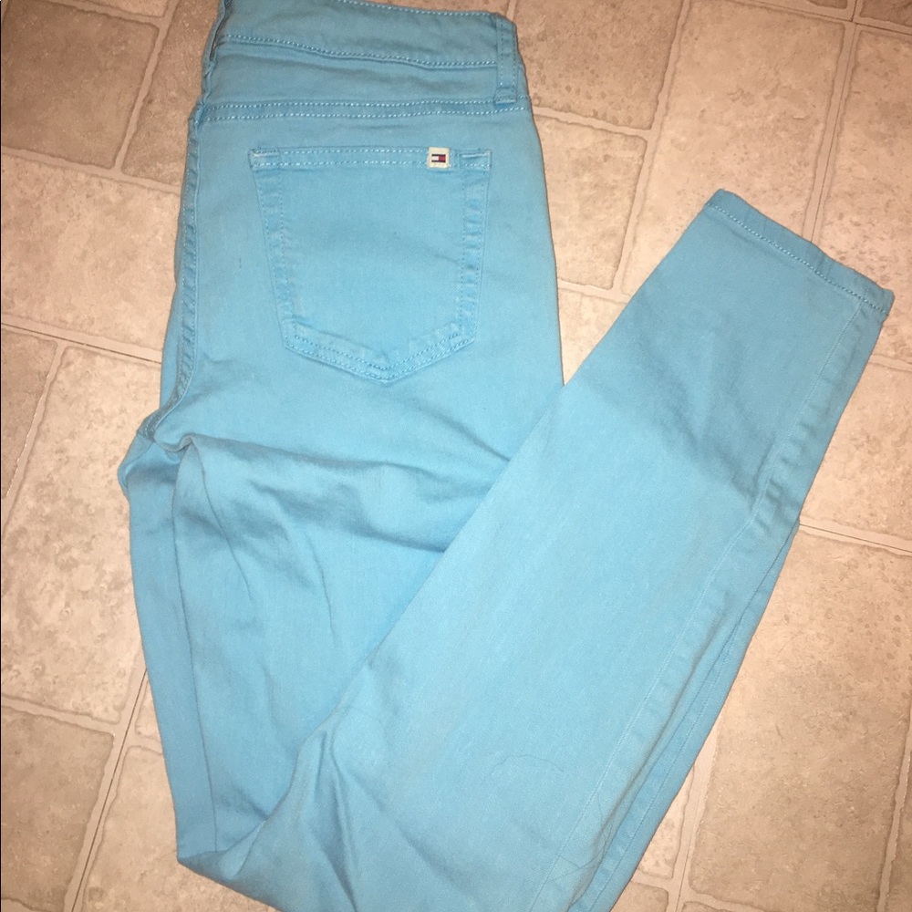 Blue skinny jeans