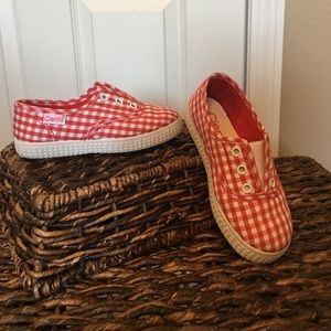 Cienta Shoes-red and white gingham slip on