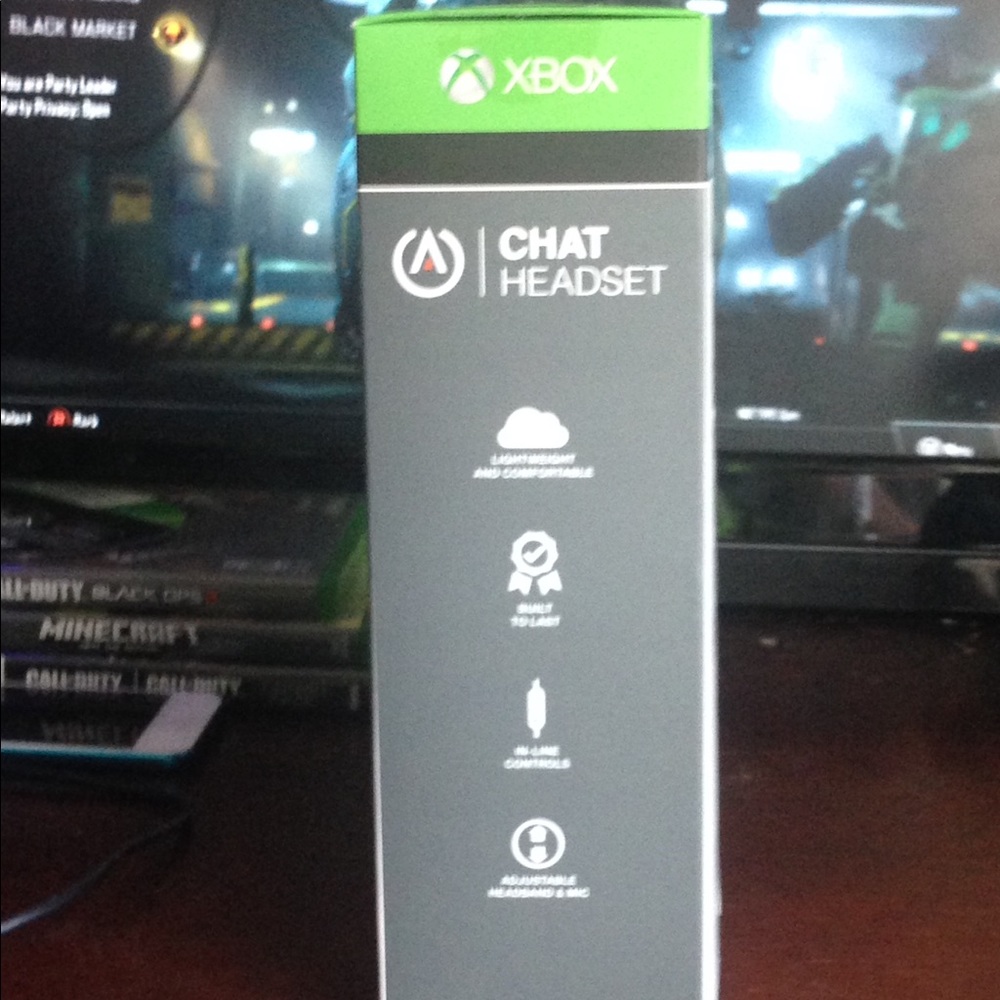 Xbox One Headset - Picture 2 of 4