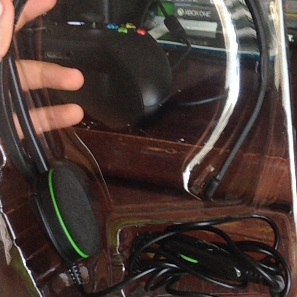 Xbox One Headset - Picture 4 of 4