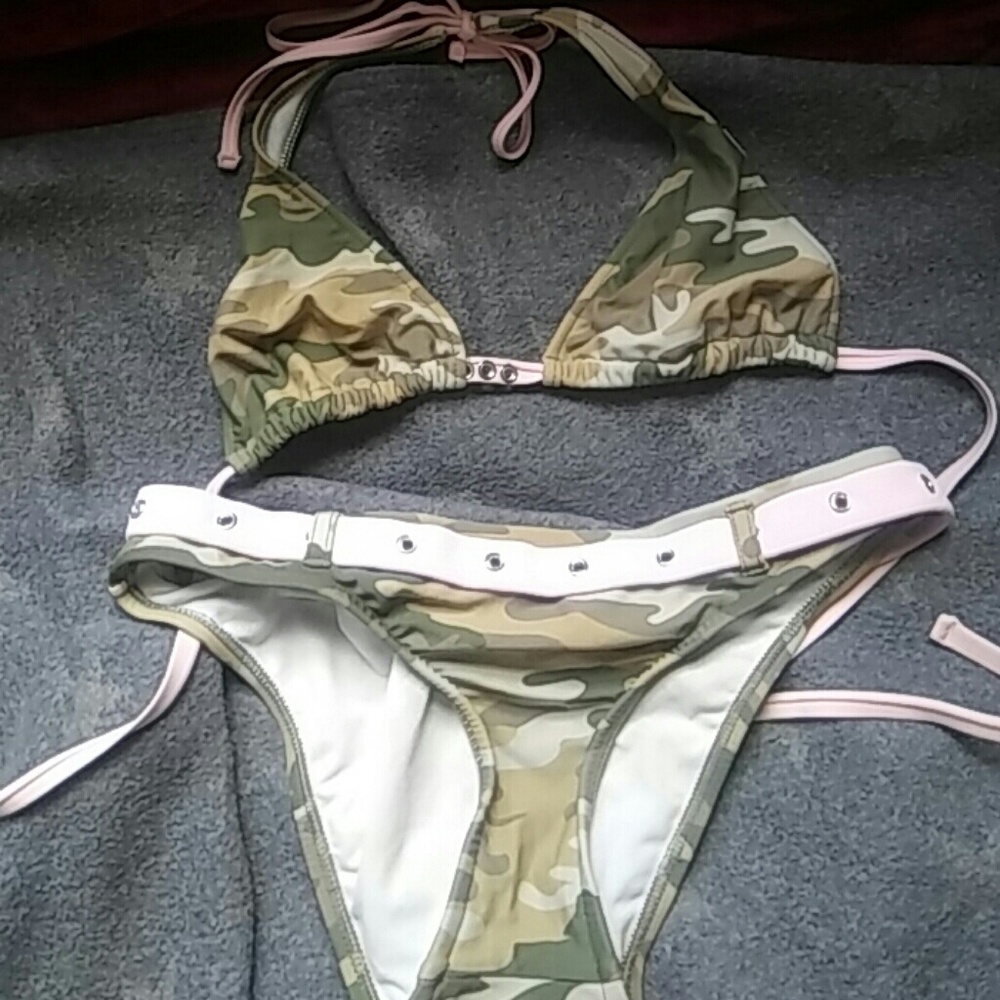 Bikini