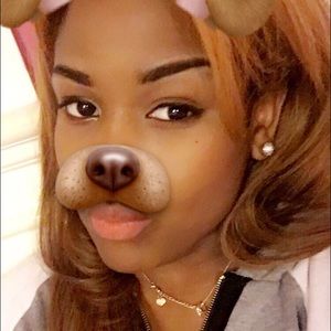 Meet your Posher, Karina