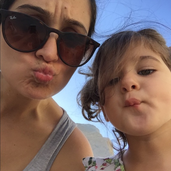 Meet your Posher, Maryam - Picture 1 of 1