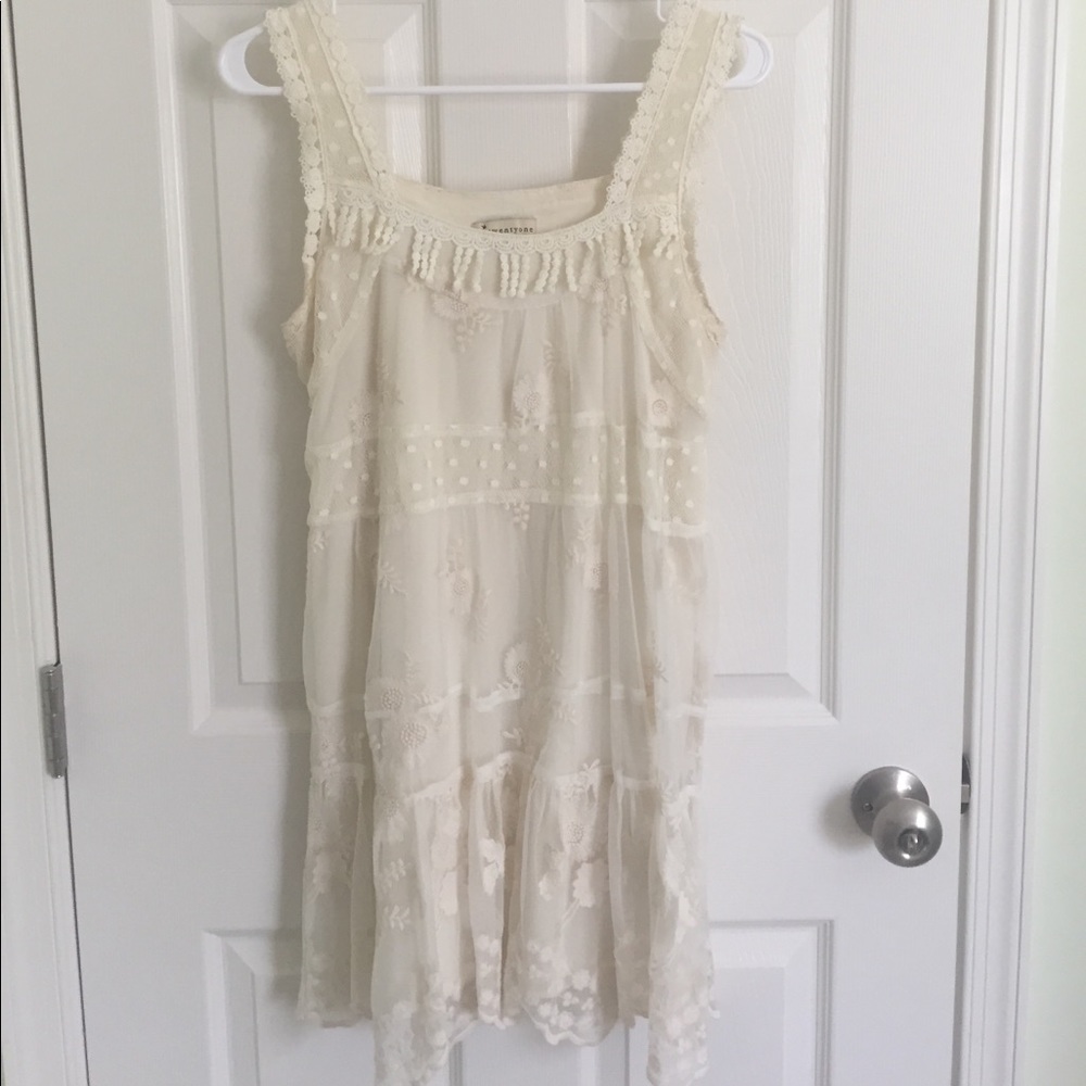 Forever 21 lace dress