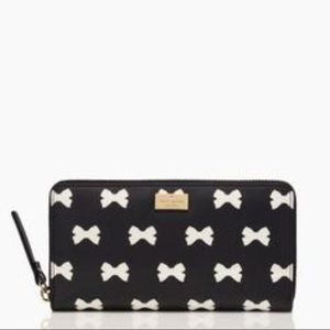 Kate Spade Cameron Street Lacey wallet.
