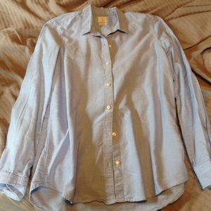 GAP fitted button up shirt