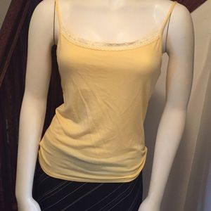 Tank top camisole with built in liner