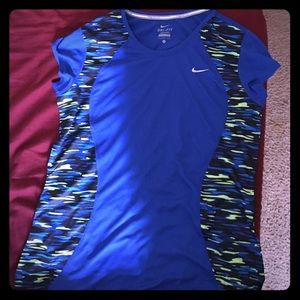 Women's Nike dri fit shirt