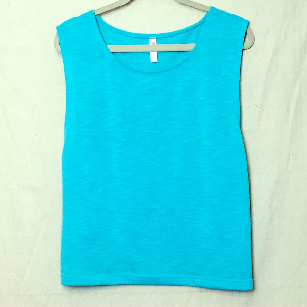 LIKE NEW LUCY SLEEVELESS TOP