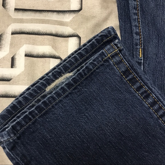 True Religion Jeans Size 26 - Picture 2 of 7