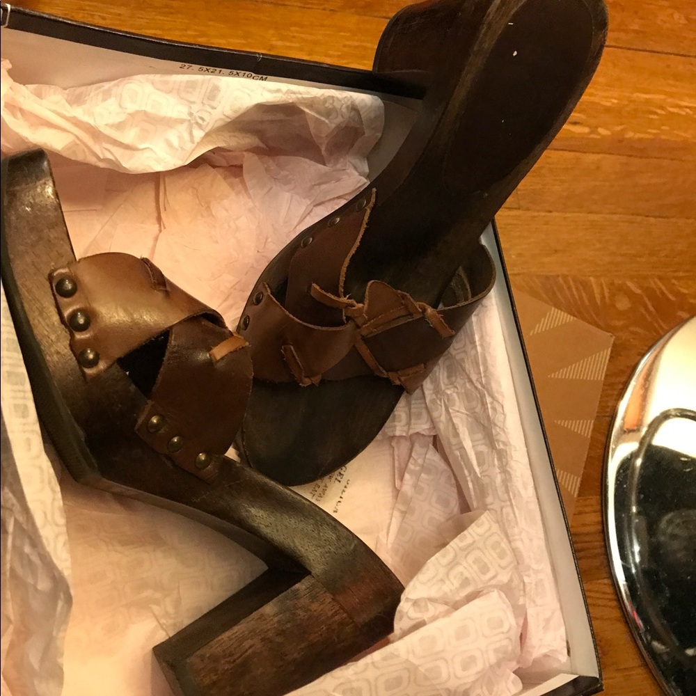 Sandal block heels