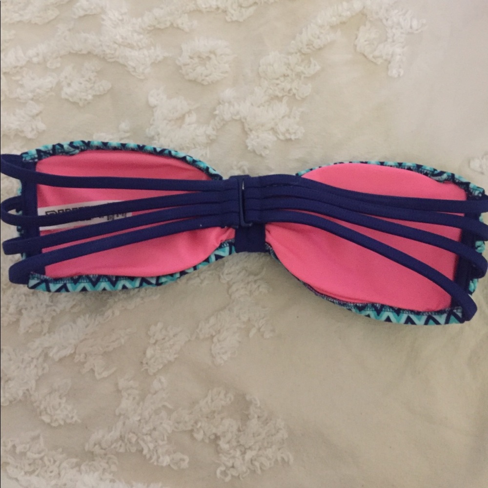 Pink Chevron Pattern Bandeau Top - Picture 2 of 3