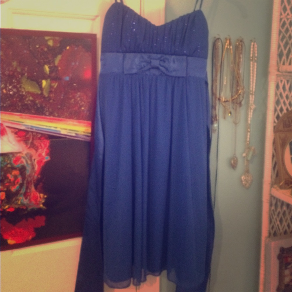 Semi-formal dress