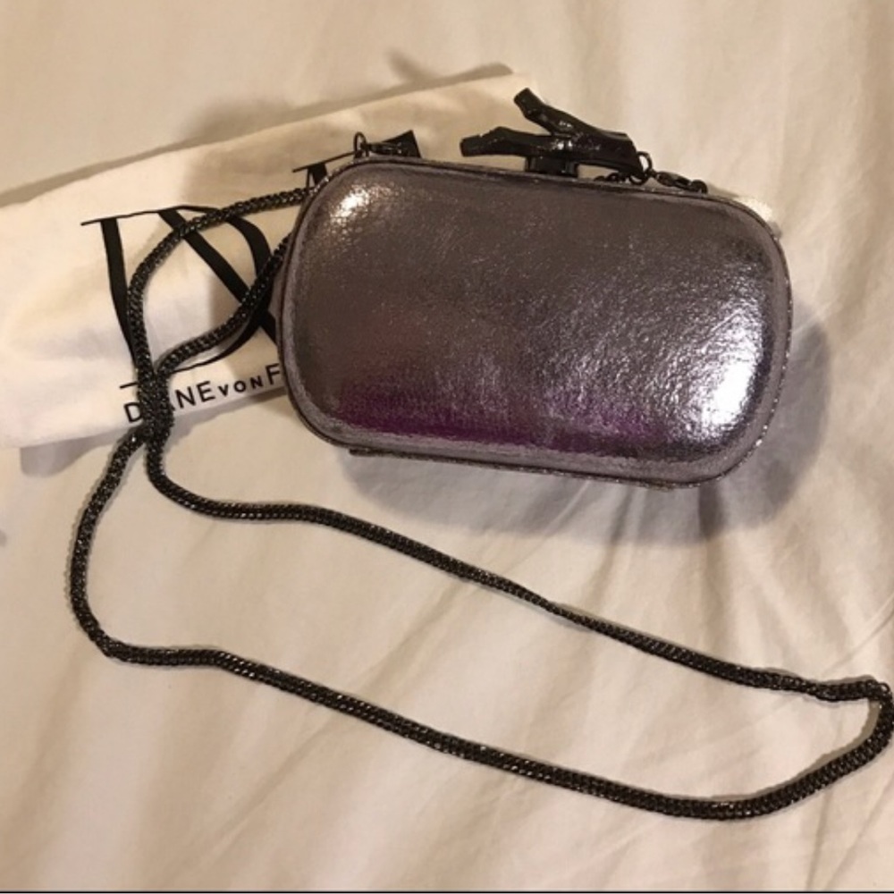 NWT DVF Lytton Miniaudiere Pewter Crackle Leather
