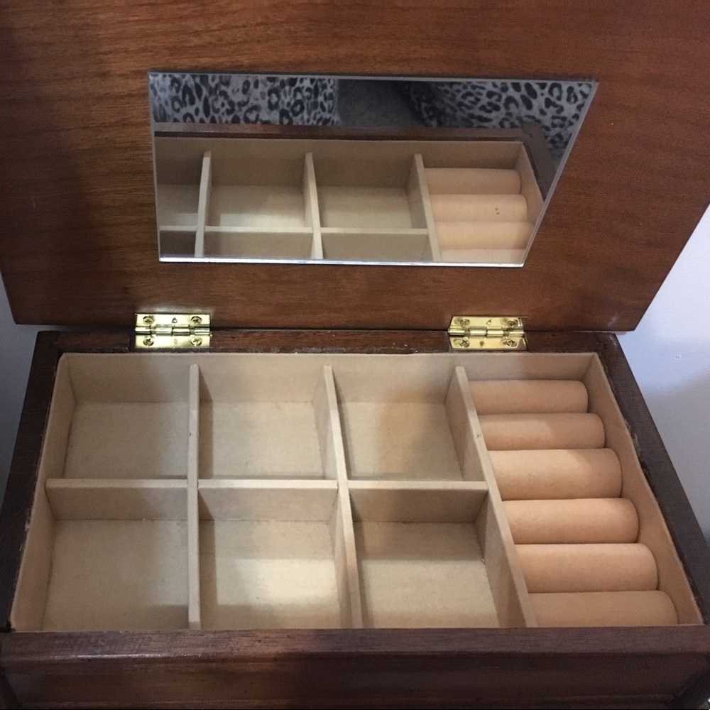 🌸 - Picture 2 of 3