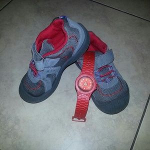 Oshkosh Bgosh Low Cut Sneakers Sz 10T