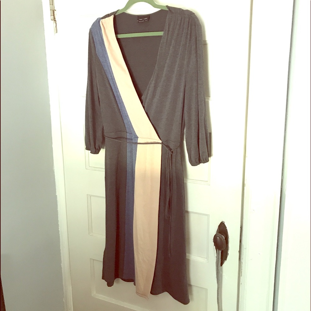Faux wrap dress with color blocking.
