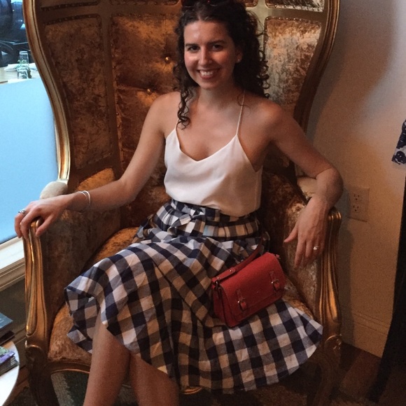 Meet your Posher, Maggie! - Picture 3 of 3