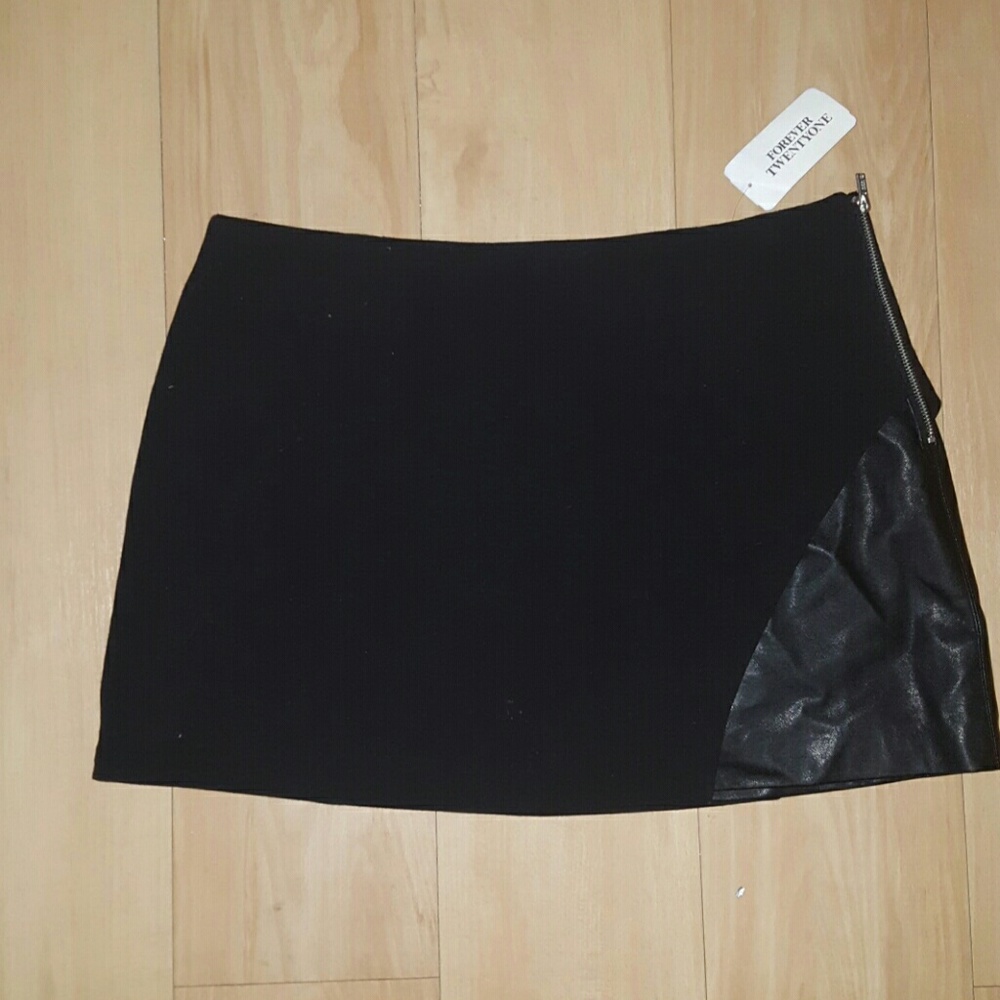 Nwt Forever 21 skirt
