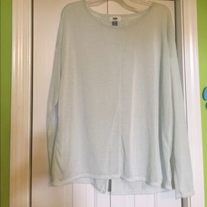 Light Long-Sleeved Shirt