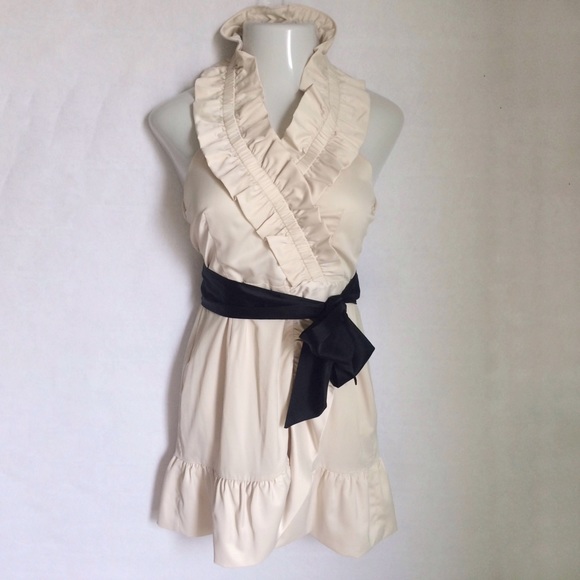 C. Luce Dresses & Skirts - ✏️✂️🖍C. Luce ruffle halter dress