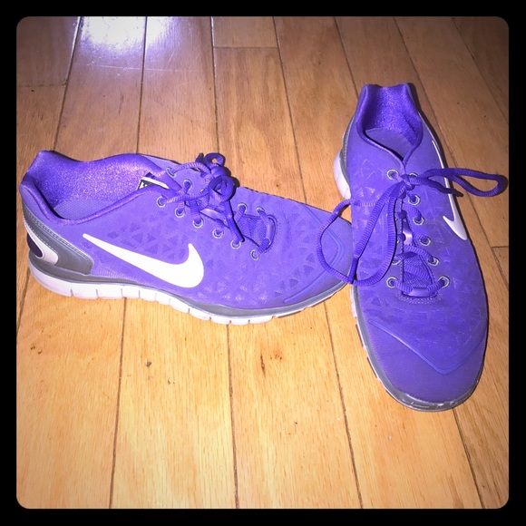 Nike Shoes - Nike Shoes