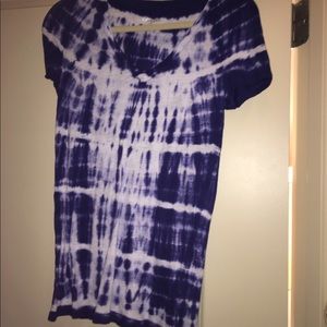 Blue and white tie dye t shirt