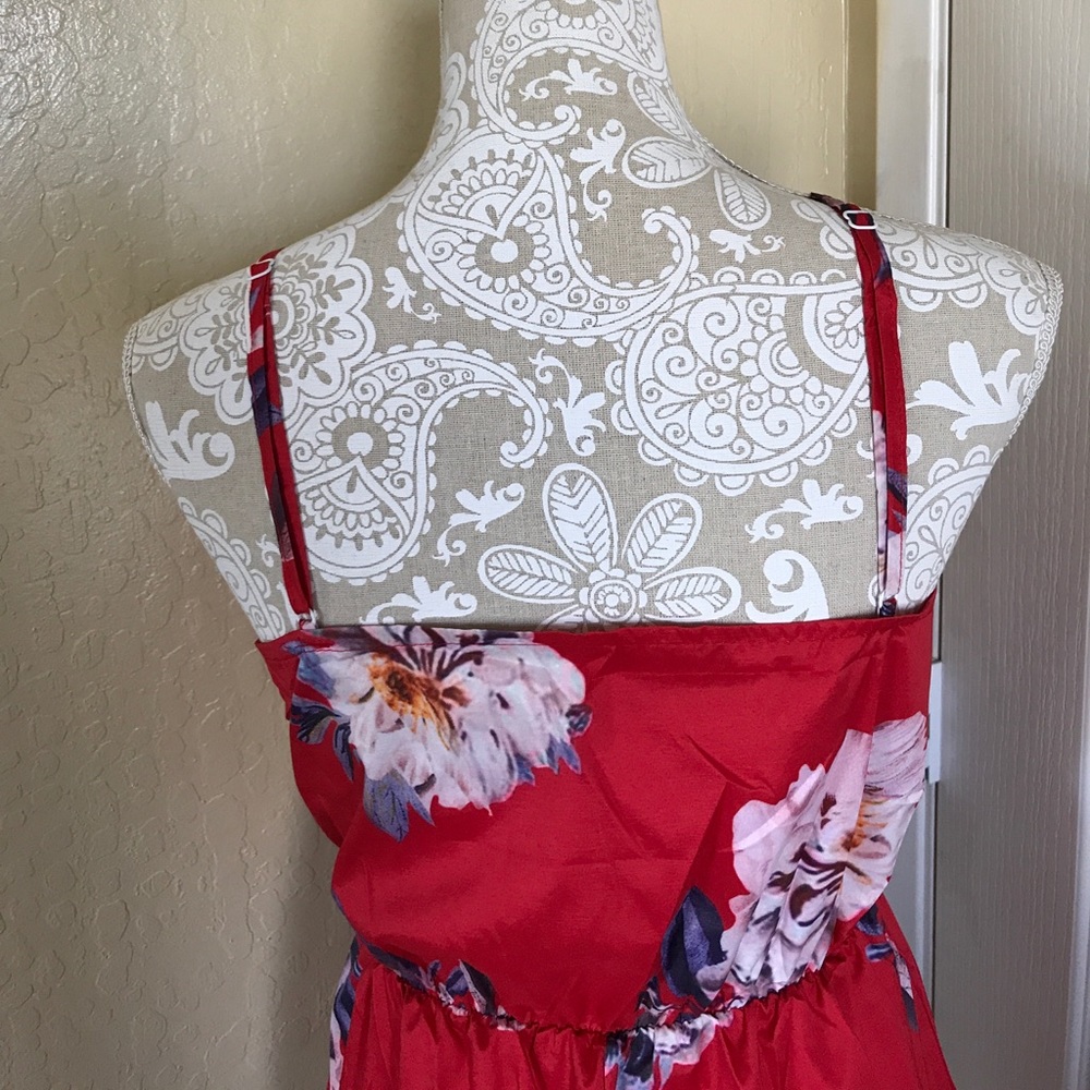 V Neck Romper - Picture 6 of 6