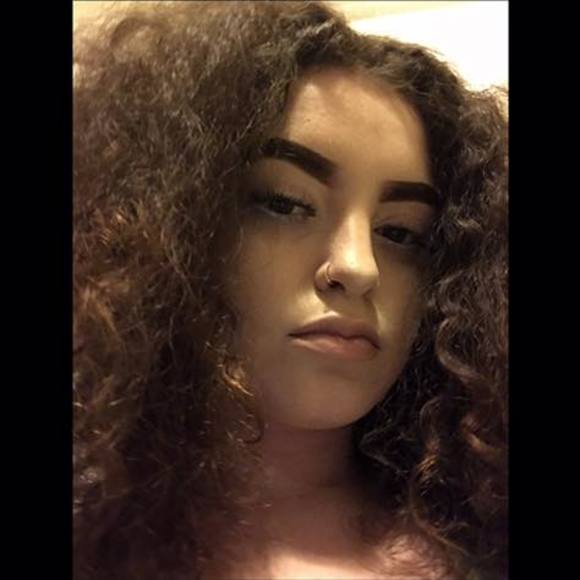 Meet your Posher, Emma - Picture 1 of 1