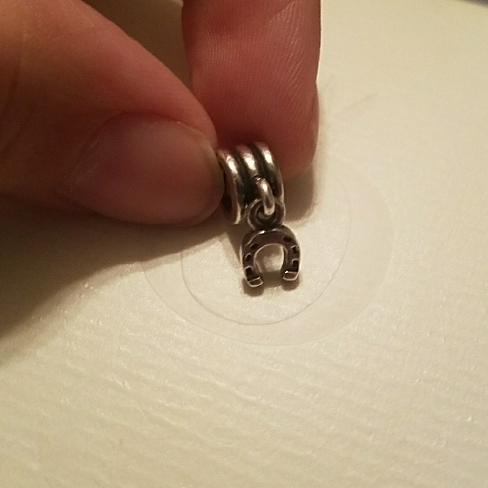 Pandora horse shoe charm