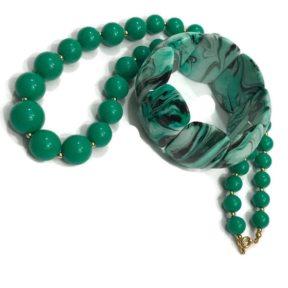 Green Stretch Cuff Bracelet and Necklace
