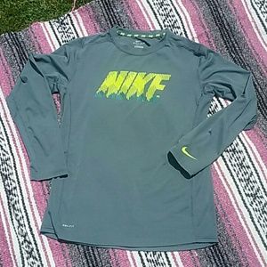 Nike dri fit long sleeve