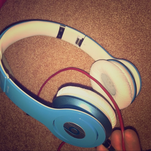Used blue beats headphones - Picture 1 of 4