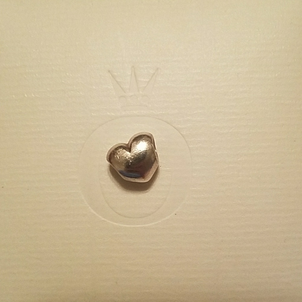Pandora heart charm
