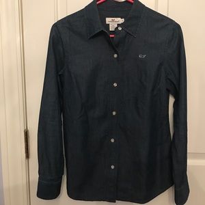 Classic VINEYARD VINES button down